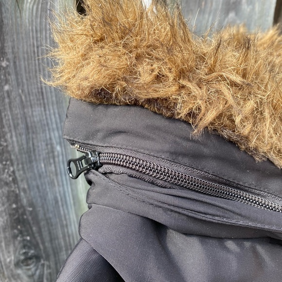 Joe Fresh winter parka mid length WARM!! - Picture 5 of 7